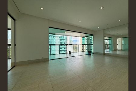 Sala de apartamento para alugar com 4 quartos, 180m² em Vale do Sereno, Nova Lima