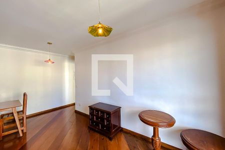 Sala de apartamento para alugar com 3 quartos, 83m² em Vila Bertioga, São Paulo
