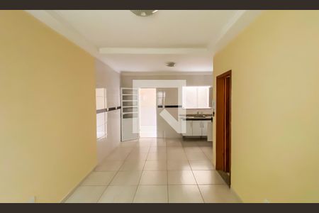 Sala de casa para alugar com 1 quarto, 57m² em Parque Boturussu, São Paulo