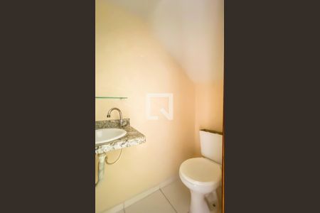 Lavabo de casa para alugar com 1 quarto, 57m² em Parque Boturussu, São Paulo