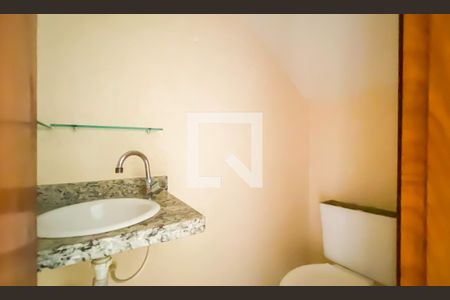 Lavabo de casa para alugar com 1 quarto, 57m² em Parque Boturussu, São Paulo