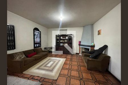 Casa à venda com 4 quartos, 450m² em Canudos, Novo Hamburgo