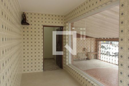 Hall de casa para alugar com 4 quartos, 252m² em Aparecida, Santos