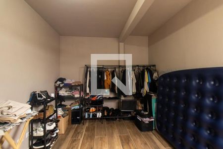 Quarto 1 de casa para alugar com 2 quartos, 79m² em Alto Boqueirão, Curitiba