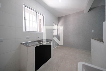 Kitnet de kitnet/studio para alugar com 1 quarto, 25m² em Vila Nhocuné, São Paulo