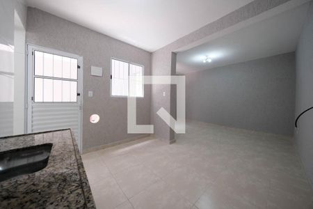 Kitnet de kitnet/studio para alugar com 1 quarto, 23m² em Vila Nhocuné, São Paulo