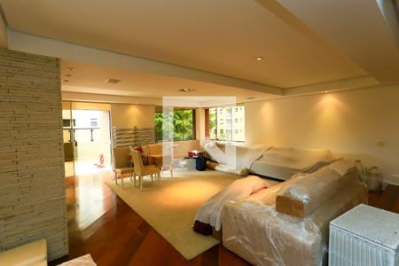 Sala  de apartamento à venda com 3 quartos, 206m² em Jardim Ampliacao, São Paulo