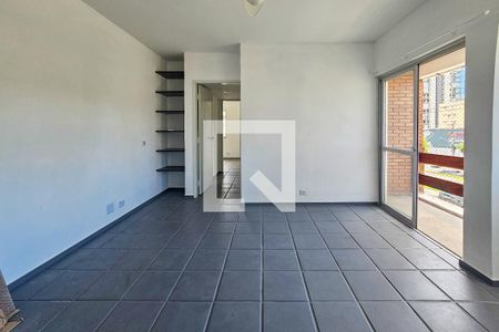 Sala de apartamento para alugar com 3 quartos, 80m² em Balneario Cidade Atlantica, Guarujá