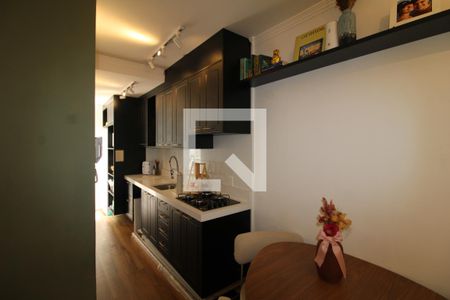 Sala / Cozinha de apartamento para alugar com 2 quartos, 56m² em Vila Pauliceia, São Paulo