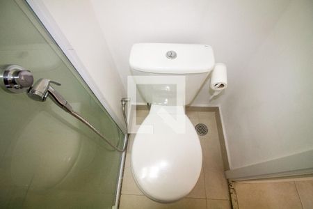 Banheiro de apartamento para alugar com 1 quarto, 35m² em Santo Amaro, São Paulo