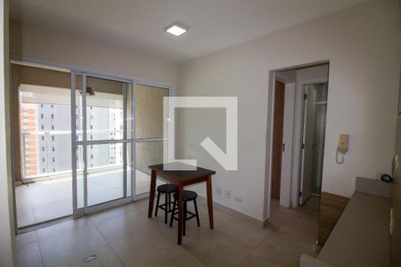 Sala de apartamento para alugar com 1 quarto, 35m² em Santo Amaro, São Paulo