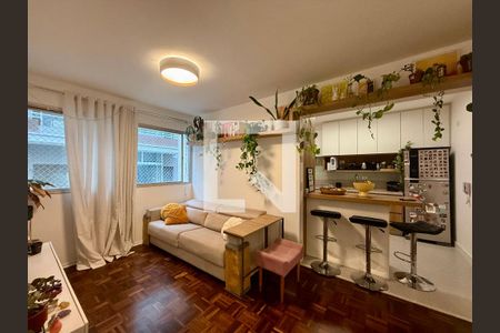 Sala  de apartamento à venda com 2 quartos, 75m² em Brooklin, São Paulo