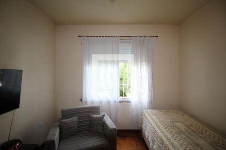 Sala/Quarto de apartamento à venda com 1 quarto, 38m² em Petrópolis, Porto Alegre