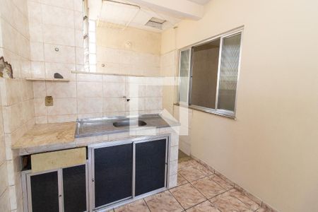 Sala/Cozinha de apartamento para alugar com 2 quartos, 60m² em Rocha Miranda, Rio de Janeiro