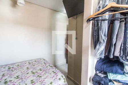 Suíte de apartamento para alugar com 3 quartos, 74m² em Jardim Tupanci, Barueri