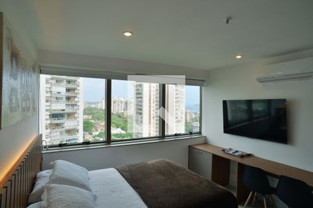 Sala/Quarto de kitnet/studio para alugar com 1 quarto, 28m² em Barra da Tijuca, Rio de Janeiro