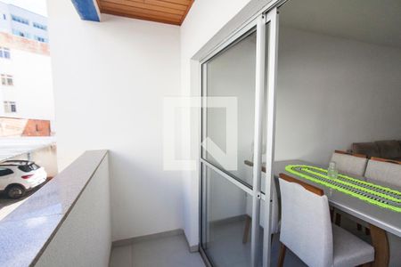 Varanda de apartamento para alugar com 2 quartos, 62m² em Santa Mônica, Uberlândia