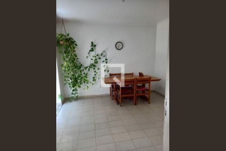 Casa à venda com 3 quartos, 158m² em Jardim Alzira, São Paulo
