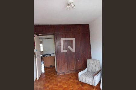 Casa à venda com 3 quartos, 158m² em Jardim Alzira, São Paulo