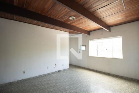 Sala de casa para alugar com 1 quarto, 100m² em Pacheco, São Gonçalo