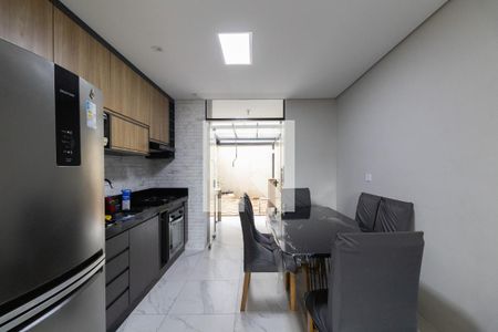Sala e Cozinha de casa à venda com 3 quartos, 110m² em Parque Paineiras, São Paulo