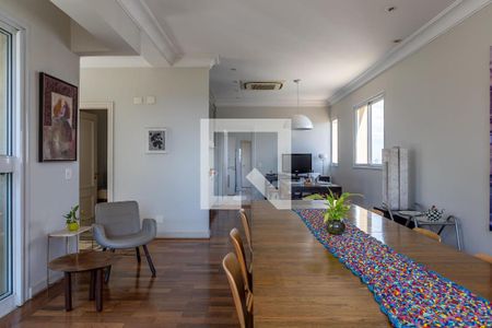 Apartamento à venda com 4 quartos, 530m² em Alto de Pinheiros, São Paulo