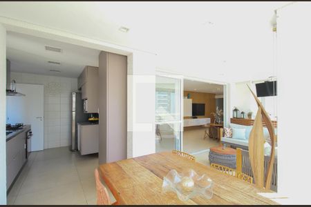 Varanda Sala de apartamento à venda com 3 quartos, 142m² em Vila Andrade, São Paulo