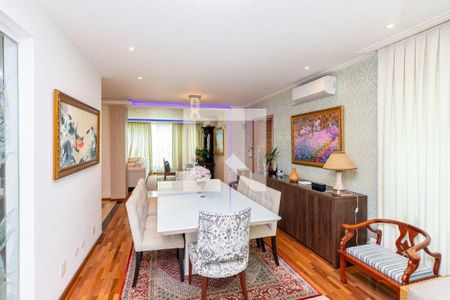 Casa à venda com 3 quartos, 320m² em Planalto Paulista, São Paulo