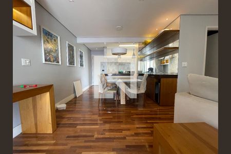 Sala de apartamento para alugar com 2 quartos, 81m² em Vila Sonia, São Paulo