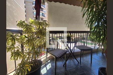 Varanda  de apartamento à venda com 3 quartos, 108m² em Barra da Tijuca, Rio de Janeiro