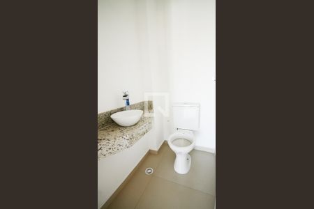 Banheiro Social de apartamento para alugar com 2 quartos, 85m² em Canto do Forte, Praia Grande