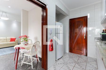 Cozinha de apartamento para alugar com 3 quartos, 195m² em Vila Amélia, São Paulo