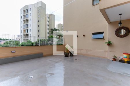 Área privativa da sala de apartamento para alugar com 3 quartos, 195m² em Vila Amélia, São Paulo