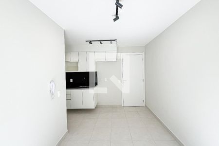 Sala de apartamento à venda com 2 quartos, 35m² em Parque Industrial Tomas Edson, São Paulo