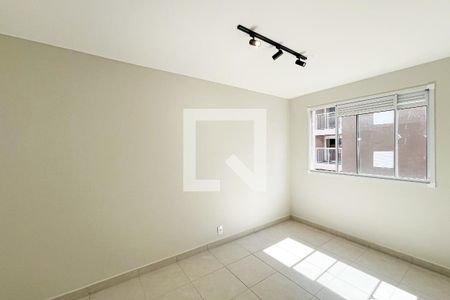 Sala de apartamento à venda com 2 quartos, 35m² em Parque Industrial Tomas Edson, São Paulo