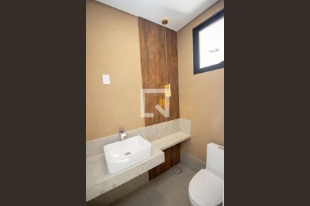 Lavabo de casa à venda com 3 quartos, 217m² em Lúcio de Abreu, Contagem