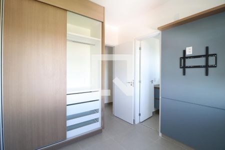 Quarto 1 - Suíte de apartamento para alugar com 2 quartos, 68m² em Granja Marileusa, Uberlândia