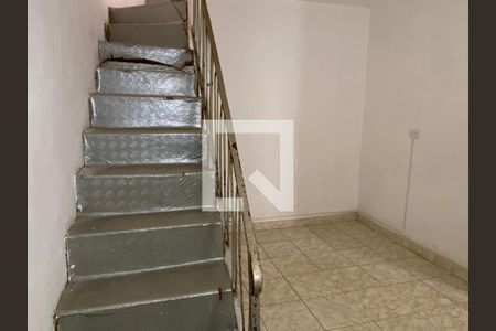 Sala de casa para alugar com 2 quartos, 50m² em Pestana, Osasco