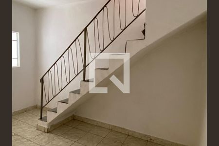 Sala de casa para alugar com 2 quartos, 50m² em Pestana, Osasco