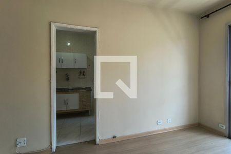 Sala de apartamento para alugar com 1 quarto, 61m² em Taquara, Rio de Janeiro