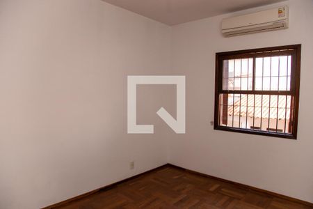 Quarto 1 de casa para alugar com 3 quartos, 200m² em Chácara Santo Antônio (zona Sul), São Paulo