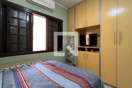Quarto 1 de casa à venda com 2 quartos, 105m² em Jardim Vila Galvao, Guarulhos