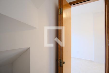 Lavabo de casa de condomínio para alugar com 2 quartos, 60m² em Penha de França, São Paulo