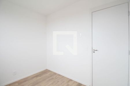 Quarto 2 de apartamento para alugar com 2 quartos, 42m² em Jardim Maria Duarte, São Paulo