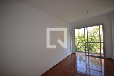 Sala de apartamento para alugar com 2 quartos, 53m² em Jardim Sulacap, Rio de Janeiro