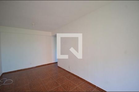 Sala de apartamento para alugar com 2 quartos, 53m² em Jardim Sulacap, Rio de Janeiro
