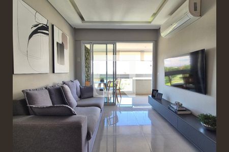 Sala  de apartamento à venda com 3 quartos, 90m² em Barra da Tijuca, Rio de Janeiro