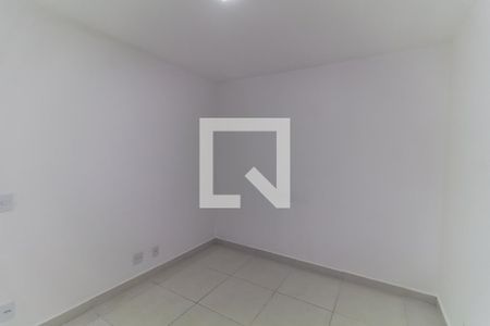 Quarto 2 de apartamento para alugar com 2 quartos, 44m² em Vila Bela, São Paulo