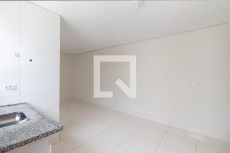 Sala e Cozinha de casa para alugar com 1 quarto, 65m² em Jardim Aricanduva, São Paulo