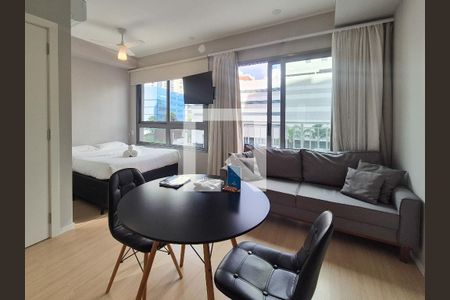 Sala de apartamento para alugar com 1 quarto, 27m² em Vila Nova Conceição, São Paulo